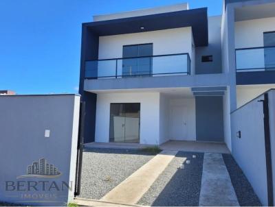 Sobrado para Venda, em S�o Francisco do Sul, bairro Ubatuba, 3 dormit�rios, 2 banheiros, 1 su�te, 1 vaga