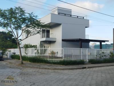 Sobrado para Venda, em S�o Francisco do Sul, bairro Itagua�u, 4 dormit�rios, 5 banheiros, 4 su�tes, 2 vagas
